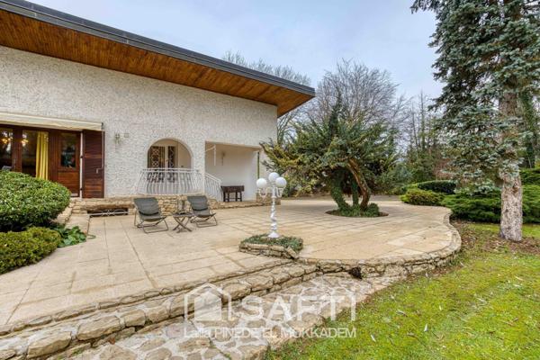 Un bien rare, authentique et plien de caractère