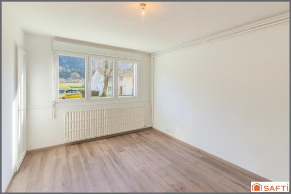 T1 bis rénové - immeuble isolé - vue montagne