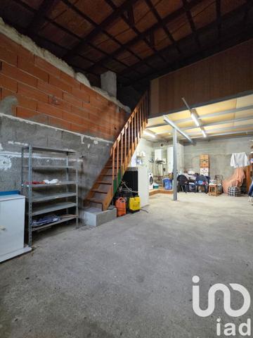 Maison traditionnelle 4 pièces de 116 m² à Saint-Hippolyte (66510)