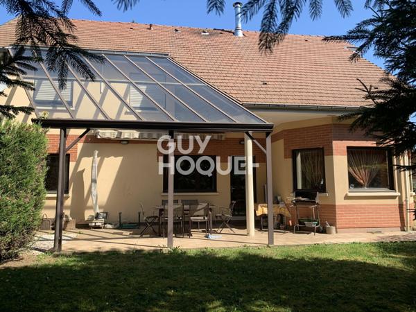 MAISON À VENDRE DE 8 PIÈCES DE 215,00 M²