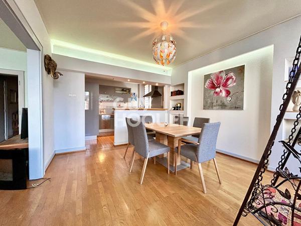 Appartement 5 pièces de 98 m² à Sélestat +GARAGES/ATELIERS de 90 m²