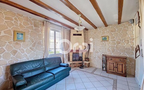 Maison à vendre    5 pièces •  Réau