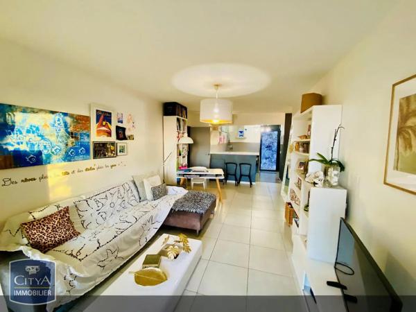 Appartement à vendre 3 pièces 64m² Saint-Paul (97434)