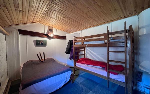 Maison à vendre    5 pièces •  Plaine