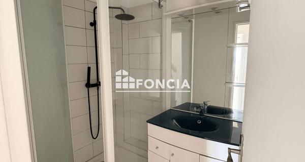 Location Appartement 3 pièces 63.92 m² - Ollioules 83190