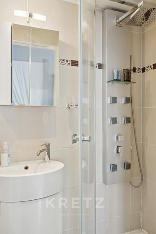 2 pièces de caractère au sommet de Montmartre