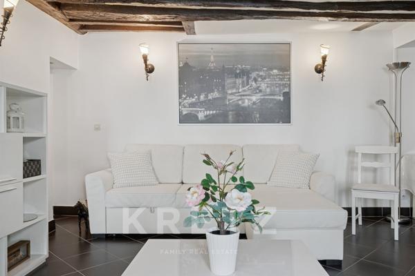 2 pièces de caractère au sommet de Montmartre