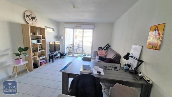 Appartement à louer 2 pièces 48.16m²