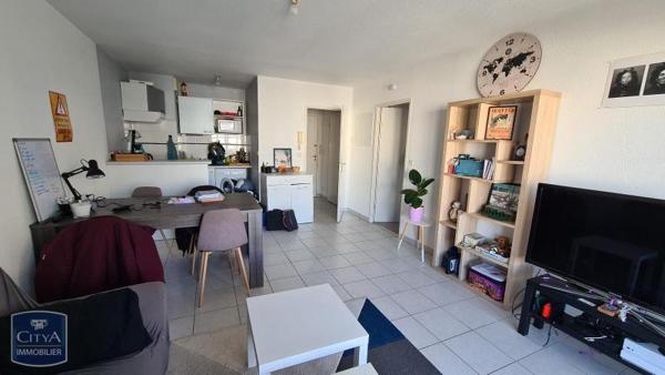 Appartement à louer 2 pièces 48.16m²