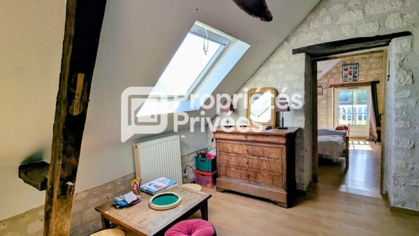 A Vendre. Longère. CHINON .433000