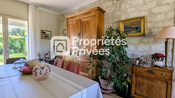 A Vendre. Longère. CHINON .433000