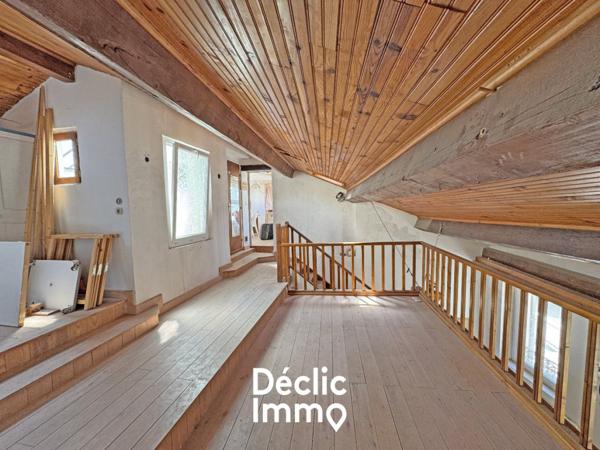 Vente appartement Grasse, 102m² 5 pièces 279 900€ avec terrasse