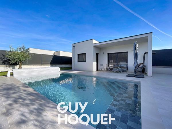 Villa contemporaine de plain-pied 2024 - Prestations haut de gamme & piscine chauffée - 71000 MÂCON