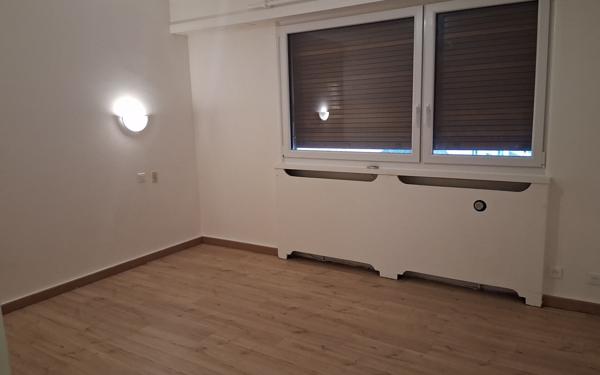 Appartement à louer    5 pièces • 118 m2 Annemasse