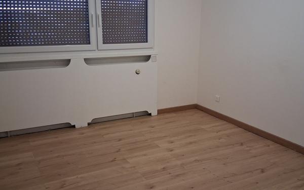 Appartement à louer    5 pièces • 118 m2 Annemasse