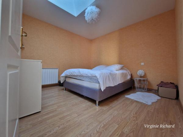 Calme,jardin et volumes au Mas de Davayat