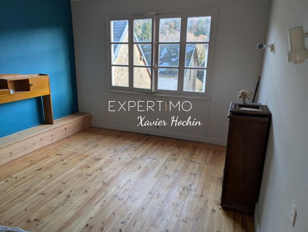 Châteauneuf-les-Bains (63390) Rare !!! Ancien Hôtel-Restaurant de 960m² - Bord de Sioule