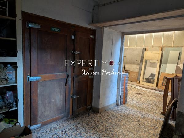 Châteauneuf-les-Bains (63390) Rare !!! Ancien Hôtel-Restaurant de 960m² - Bord de Sioule