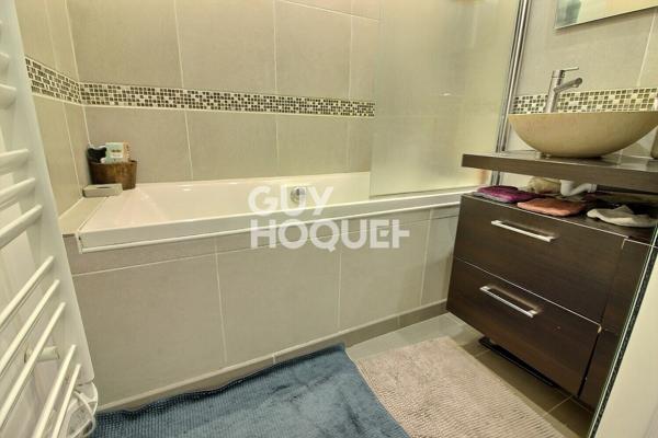 MAISON À VENDRE DE 6 PIÈCES DE 124,55 M²