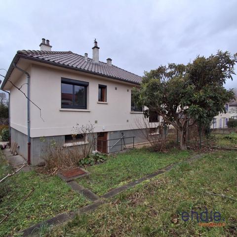 Sous offre ! Maison individuelle 4 pièces de 99m² dans une impasse.