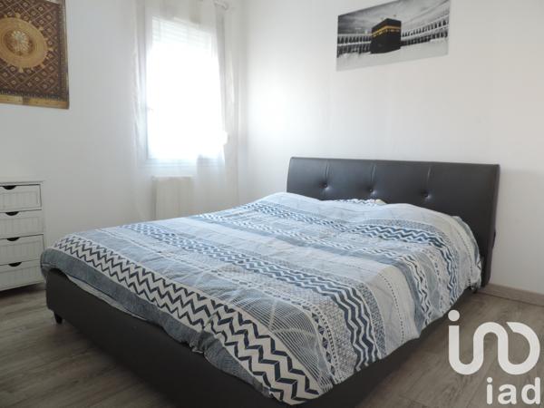 Apartment for sale 3 rooms 82 m² Combs-la-Ville