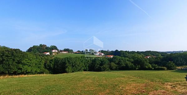 Arbonne - Maison T6 à vendre - écrin de verdure à quelques minutes des plages