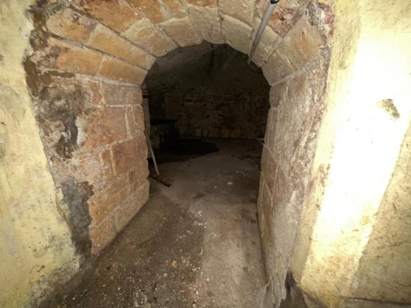 Jolie maison de ville à rénover