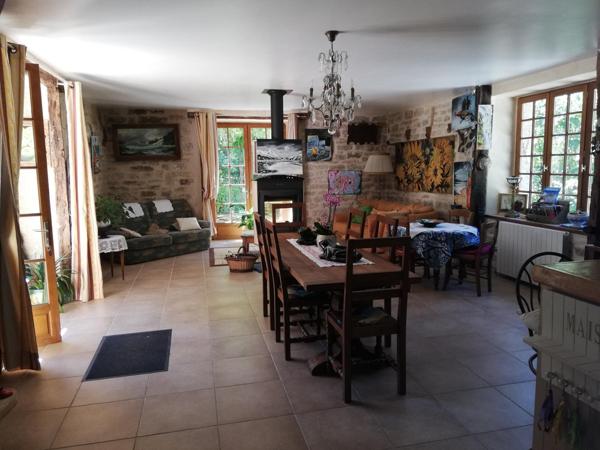 Demeure de charme avec jardins buccoliques