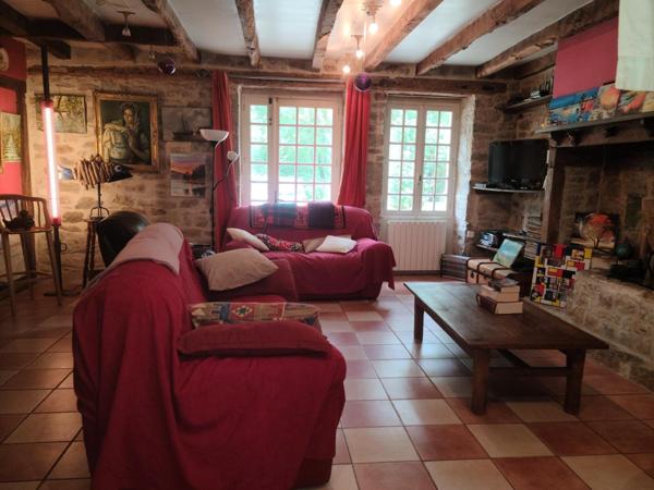 Demeure de charme avec jardins buccoliques