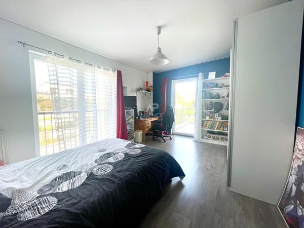 Maison de 6 pièce(s) 132 m2 589 000 € **  - Référence  7781