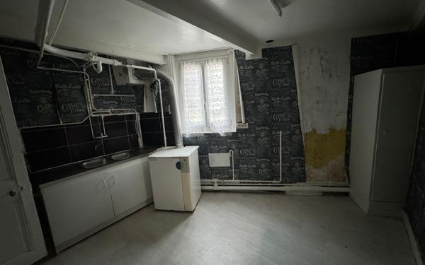 Maison à vendre    5 pièces • 82,51 m2 Bernay