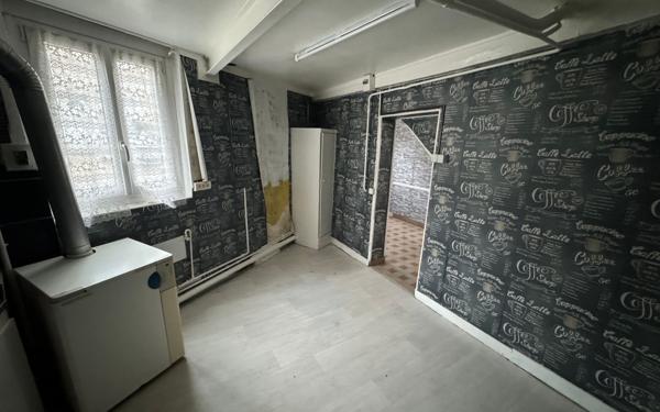 Maison à vendre    5 pièces • 82,51 m2 Bernay