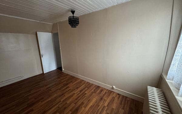 Maison à vendre    5 pièces • 82,51 m2 Bernay