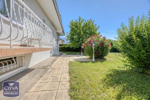 Maison à vendre 6 pièces 165m² Chambéry (73000)