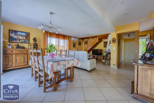 Maison à vendre 6 pièces 165m² Chambéry (73000)