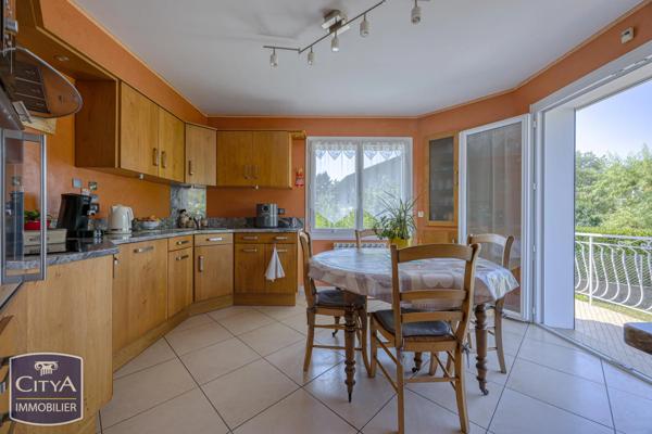Maison à vendre 6 pièces 165m² Chambéry (73000)