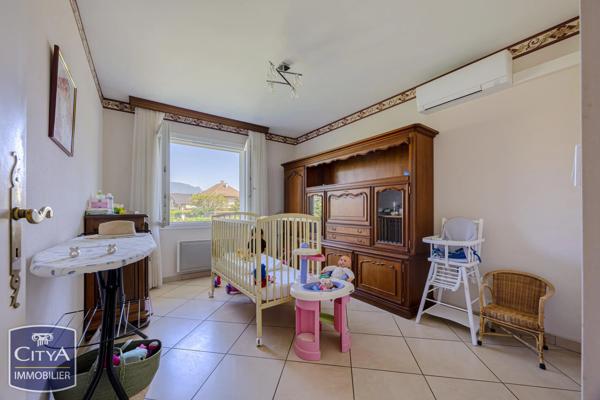 Maison à vendre 6 pièces 165m² Chambéry (73000)