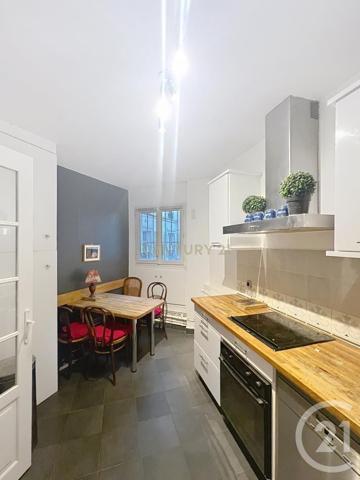 Appartement F5 à vendre  5 pièces - 136 m2 PARIS - 75010