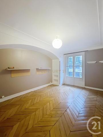 Appartement F5 à vendre  5 pièces - 136 m2 PARIS - 75010