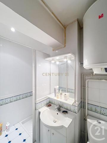 Appartement F5 à vendre  5 pièces - 136 m2 PARIS - 75010