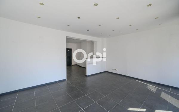 Maison à vendre    6 pièces • 160 m2 Raismes