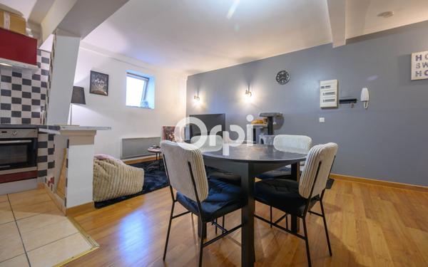 Maison à vendre    6 pièces • 160 m2 Raismes