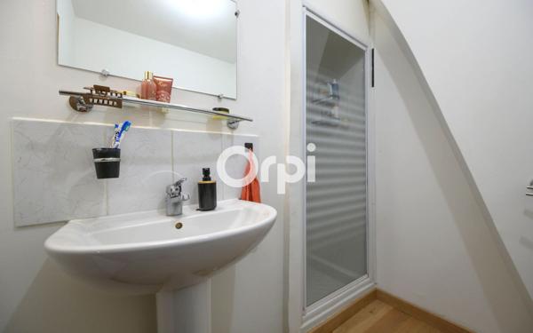 Maison à vendre    6 pièces • 160 m2 Raismes