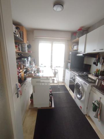 Appartement Vesoul 2 pièce(s) cave, garage