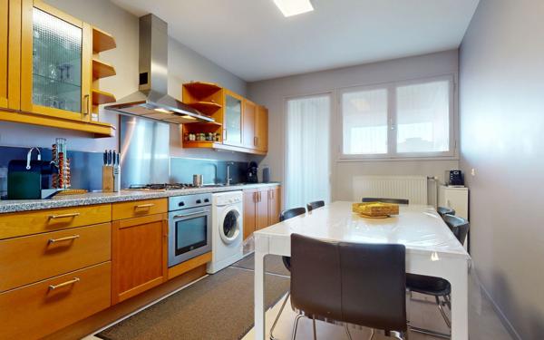 Appartement à vendre    3 pièces • 73 m2 Lyon 5