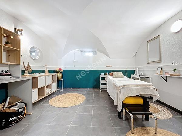 Faverges Seythenex _ Local commercial de 45,72 m² à vendre