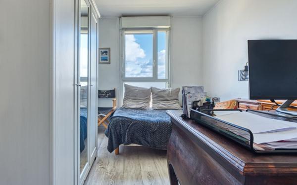 Appartement à vendre    3 pièces • 76,56 m2 Pessac