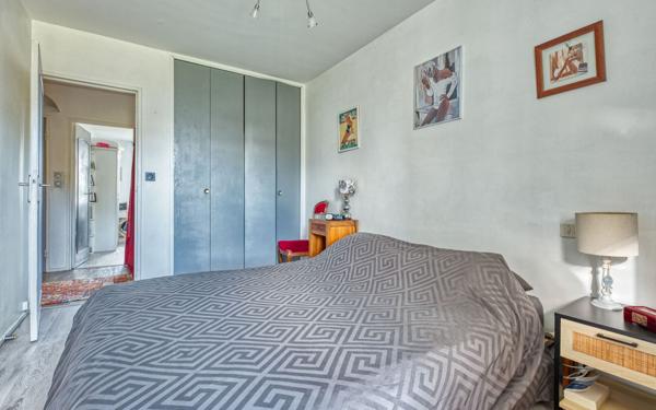 Appartement à vendre    3 pièces • 76,56 m2 Pessac