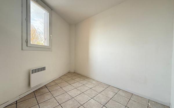 Appartement à vendre    5 pièces •  Miramas