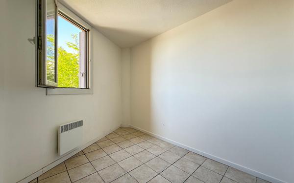 Appartement à vendre    5 pièces •  Miramas